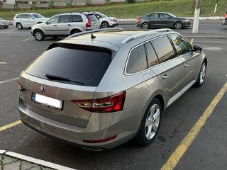 Skoda Superb foto 7