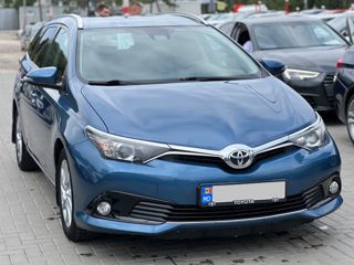 Toyota Auris foto 4