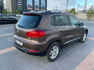 Volkswagen Tiguan foto 7