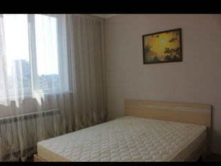 Apartament cu 2 camere, 53 m², Centru, Chișinău foto 2