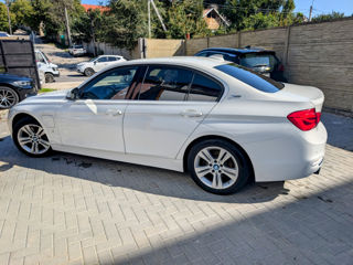 BMW 3 Series foto 4