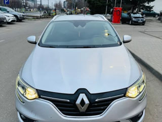 Renault Megane foto 2