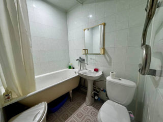 Apartament cu 2 camere, 47 m², Botanica, Chișinău foto 8