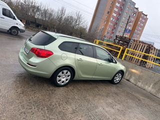 Opel Astra foto 3