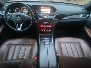 Mercedes E-Class foto 8