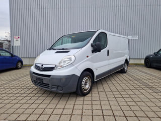 Opel Vivaro foto 4