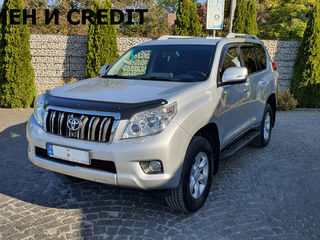 Toyota Land Cruiser Prado foto 2