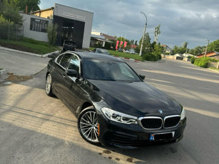 BMW 5 Series foto 2