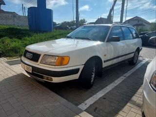 Audi 100