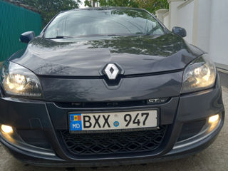 Renault Megane foto 1