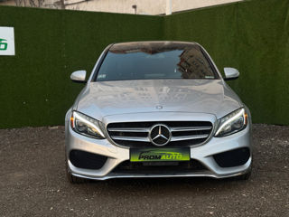 Mercedes C-Class foto 2