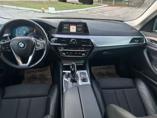 BMW 5 Series foto 8