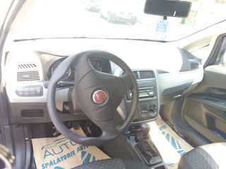 Fiat Grande Punto foto 2