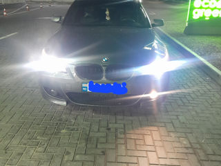 BMW 5 Series foto 6