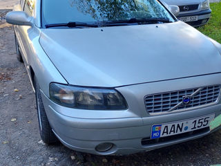 Volvo S60 foto 1