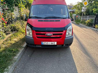 Ford Tranzit foto 1