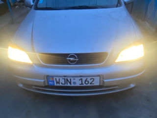 Opel Astra foto 3