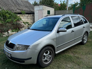 Skoda Fabia foto 3