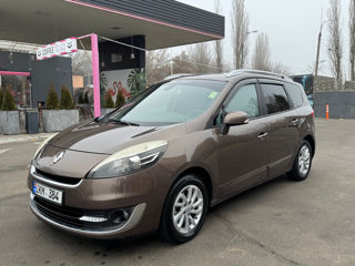 Renault Grand Scenic foto 2