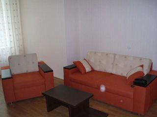 Închiriez un apartament cu două camere lîngă agenţie imobiliară Lara,Stefan Cel Mare pe termen lung foto 3