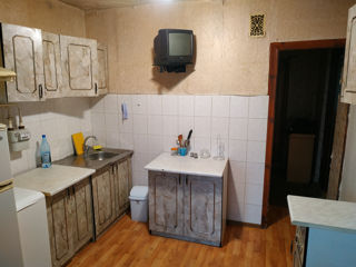 Apartament cu 1 cameră, 35 m², Botanica, Chișinău foto 2