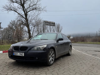 BMW 5 Series foto 2