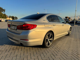 BMW 5 Series foto 4