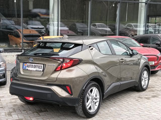 Toyota C-HR foto 6