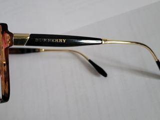 Se Vinde Rama De La Ochelari Burberry Made In Italy Gold Plated 18k foto 4