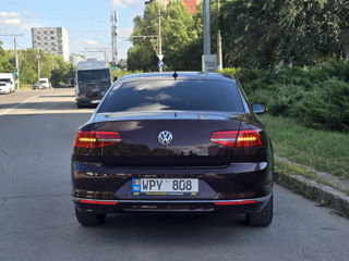 Volkswagen Passat foto 5