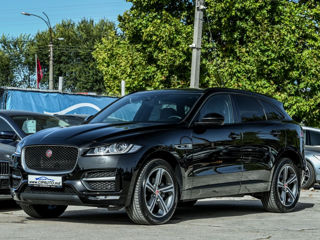 Jaguar F-PACE foto 1