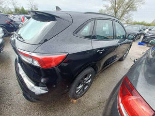 Ford Kuga foto 2