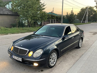 Mercedes E-Class