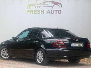 Mercedes E-Class foto 3