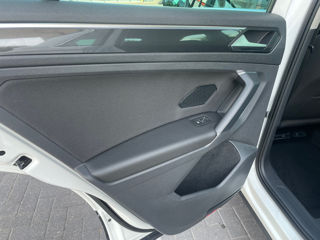 Volkswagen Tiguan фото 15
