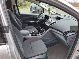 Ford Grand C-MAX фото 3