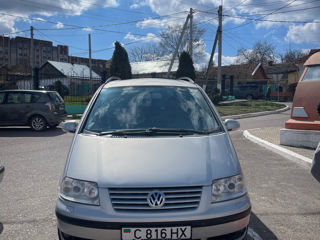 Volkswagen Sharan foto 4