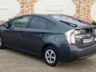 Toyota Prius foto 3