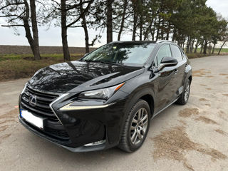 Lexus NX Series foto 4