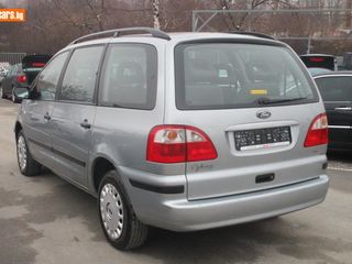 Ford Galaxy foto 3