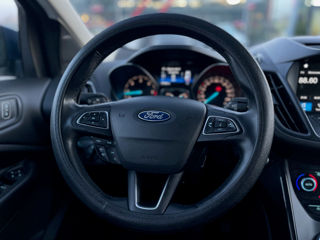 Ford Kuga foto 13