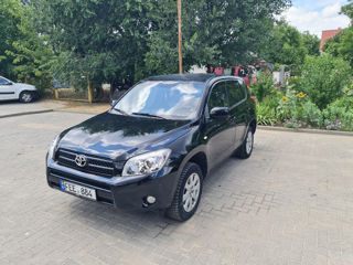 Toyota Rav 4 foto 9