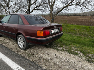 Audi 100 foto 4