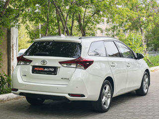 Toyota Auris foto 5