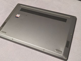 Lenovo ThinkBook 14s-IWL foto 2