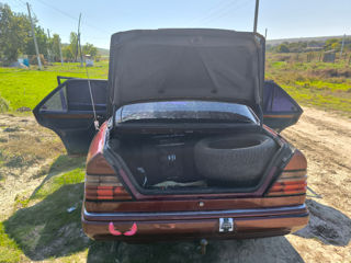 Mercedes Series (W124) foto 3