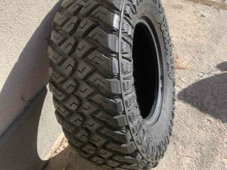 265/75R16 maxxis