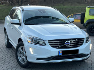 Volvo XC60 foto 4