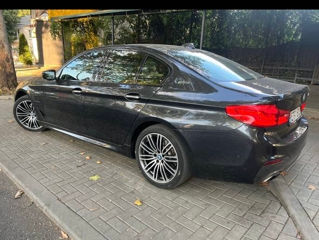 BMW 5 Series foto 5