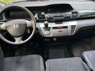 Honda FR-V foto 5